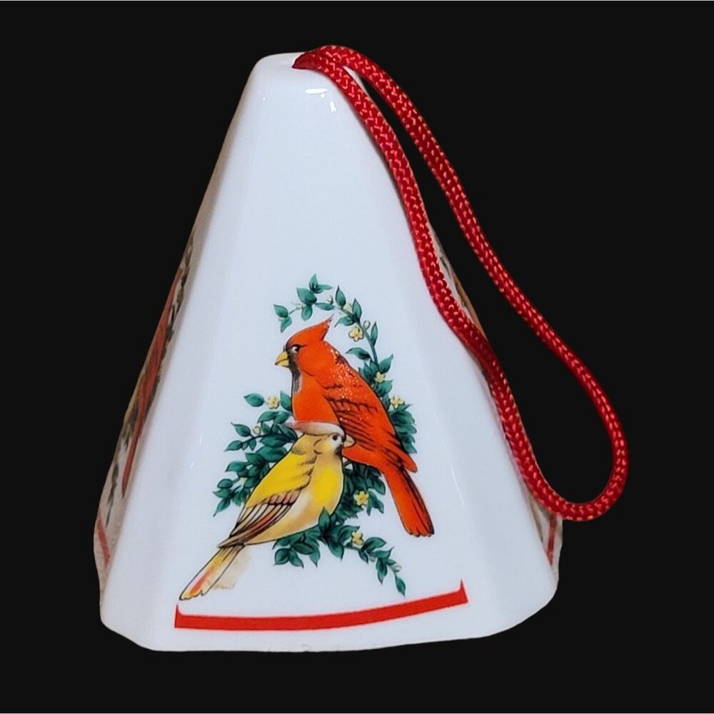 Vintage 70s Jasco Porcelain Christmas Potpourri Pomander Cardinal Birds Ornament